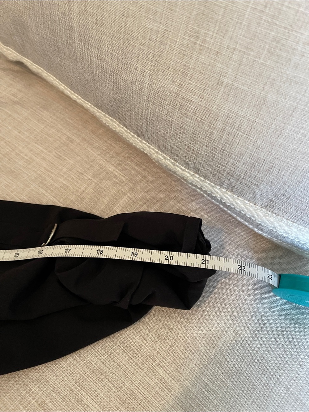 Woman’s jacket - Picture 3 of 5